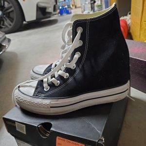 Wedge converse